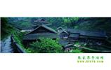 張家界、天子山、寶峰湖/黃龍洞、鳳凰古城、德夯大峽谷 苗族風(fēng)情五日游